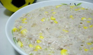 玉米肉饼怎么弄 鲜甜肉饼做出来