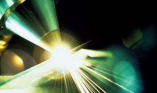 切割薄玻璃方法 如何切割玻璃