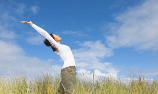 活在当下是什么意思 活在当下到底是什么意思呢