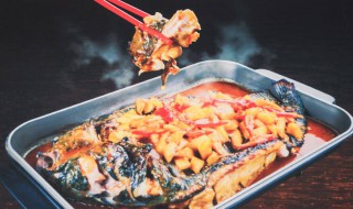 如何做铁板烤鱼 怎么做铁板烤鱼