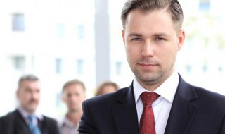 会计如何做自我简历 做简历的步骤