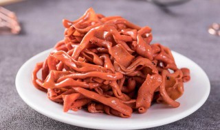 新鲜鸭肠如何处理成脆鸭肠 处理成脆鸭肠的方法