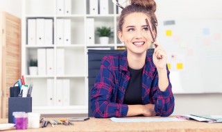 努力赚钱的句子 表达努力赚钱的说说