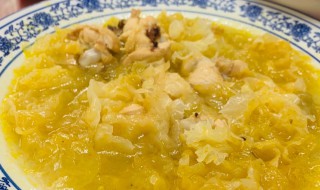 银耳烧鸡的做法 需要哪些材料呢