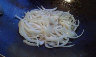 洋葱怎么做软 洋葱做软的方法