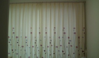 防寒窗帘怎么做 窗帘怎么防寒