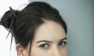 高丸子头固定方法 如何固定高丸子头