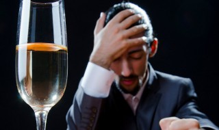 劝老公少喝酒的贴心话 适合劝老公少喝酒的句子