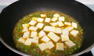 豌豆煮嫩豆腐怎么做 这样做的豆腐最简单