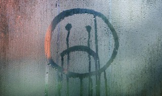 病了一个人的伤感句子 关于一个人生病的伤感说说