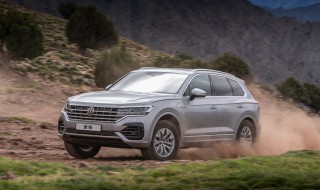 胸有凌云志 无高不可攀的意思 胸有凌云志 无高不可攀什么意思