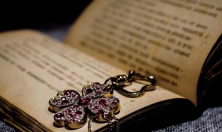 苏联解体的根本原因 苏联解体的直接原因和根本原因是什么