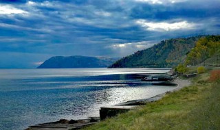 世界上最深的湖泊是什么 贝加尔湖简介