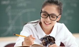 帘卷西风的上一句是什么 帘卷西风的上一句介绍