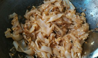 炒凉皮的做法教程 炒凉皮的做法分享