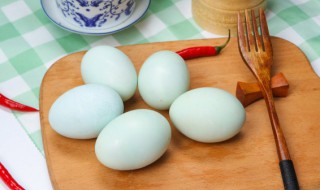 成品咸鸭蛋怎样储存 如何保存咸鸭蛋