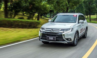 三菱欧蓝德四驱油耗 预售价多少钱