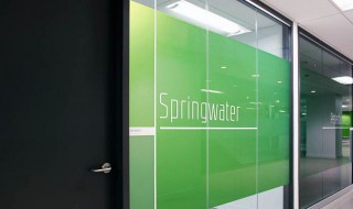 磨砂膜的主要材质是塑料吗? 还是什么