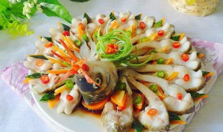 孔雀开屏鱼怎么切 不能把腹部切断