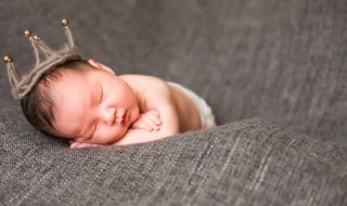 六月婴儿一天吃多少奶 宝妈知道吗