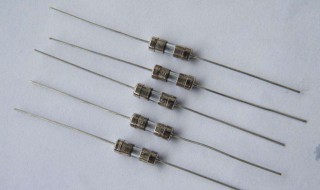 pptc自恢复保险丝时间 自启动保护跟什么有关