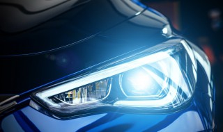 汽车大灯怎么开 汽车大灯怎么开启