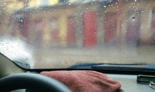 吹玻璃用什么风 冬天玻璃起雾吹什么风