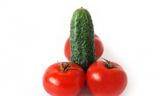 西红柿黄瓜家常做法 做法很简单