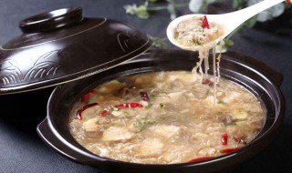 东北满族酸菜火锅做法 又香又好吃