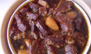 牛腩炖土豆的做法 给大家分享一下