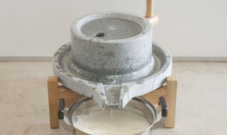 石磨放在院子什么位置 石磨放在院子的什么位置最好