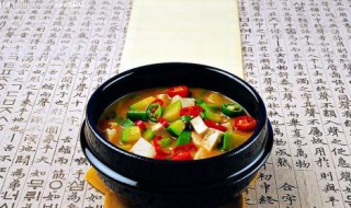 韩式大酱汤里有什么菜 材料丰富看着就觉得好吃
