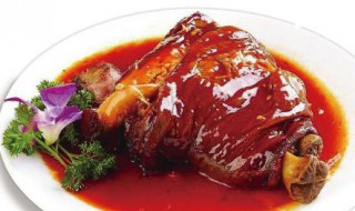 炖肘子怎么做 教你做红焖猪香肘子
