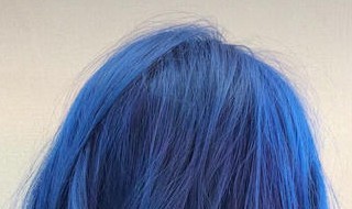 雾蓝色头发染发教程 雾蓝色头发怎么染