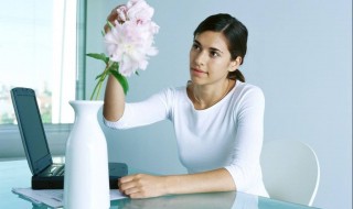 女生卵巢会长毛吗 是会的