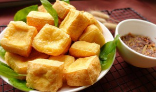 怎样炸空心油豆腐图解 油豆腐怎么炸才能空心