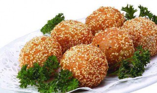 正宗炸麻团做法 原来是这样炸的