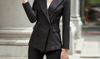 黑色西装外套可以搭配什么裤子 搭配这几款让你变瘦变潮