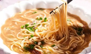 上汤海鲜面做法图解 上汤海鲜面怎么做