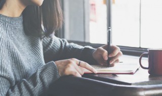 赞美歌唱得好的句子 赞美歌唱得好的句子有哪些