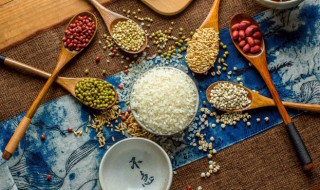 绿豆变成豆芽的步骤 绿豆变成豆芽的步骤是什么