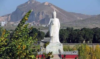 以诚感人者人亦诚而应什么意思 以诚感人者人亦诚而应的意思是什么