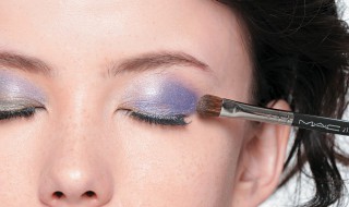 初学眼影技巧 初学者怎么画眼影?