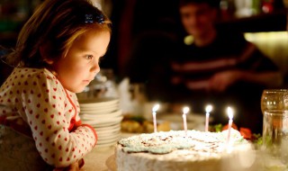 孩子过生日妈妈说的话 妈妈对孩子说的祝福话