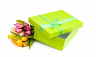女生生日送什么礼物 女孩过生日送什么礼物