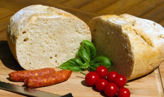 白面包的烹饪方法 需要准备哪些配料