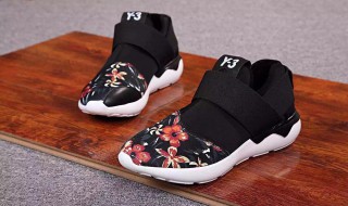 做梦买鞋是什么意思 梦到买鞋太幸运了