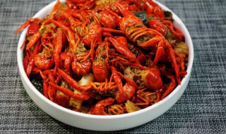 麻辣小龙虾怎么吃 麻辣小龙虾的吃法步骤
