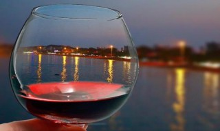 一醉解千愁后半句是什么 一醉解千愁后半句怎么接