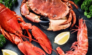 螃蟹皮蛋可以一起吃吗 螃蟹能和皮蛋一起吃吗?